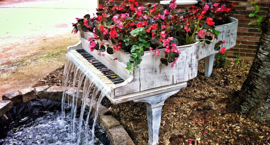 Пианино-фонтан