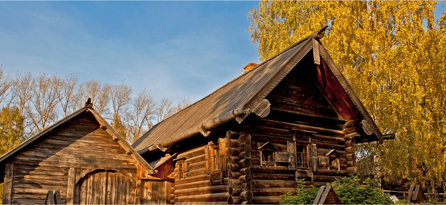Как называется сельский дом жителей юга России?